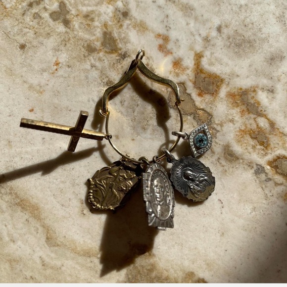 Vintage religious charms & evil eye (one stone missing) with holder〰️ - Picture 1 of 8